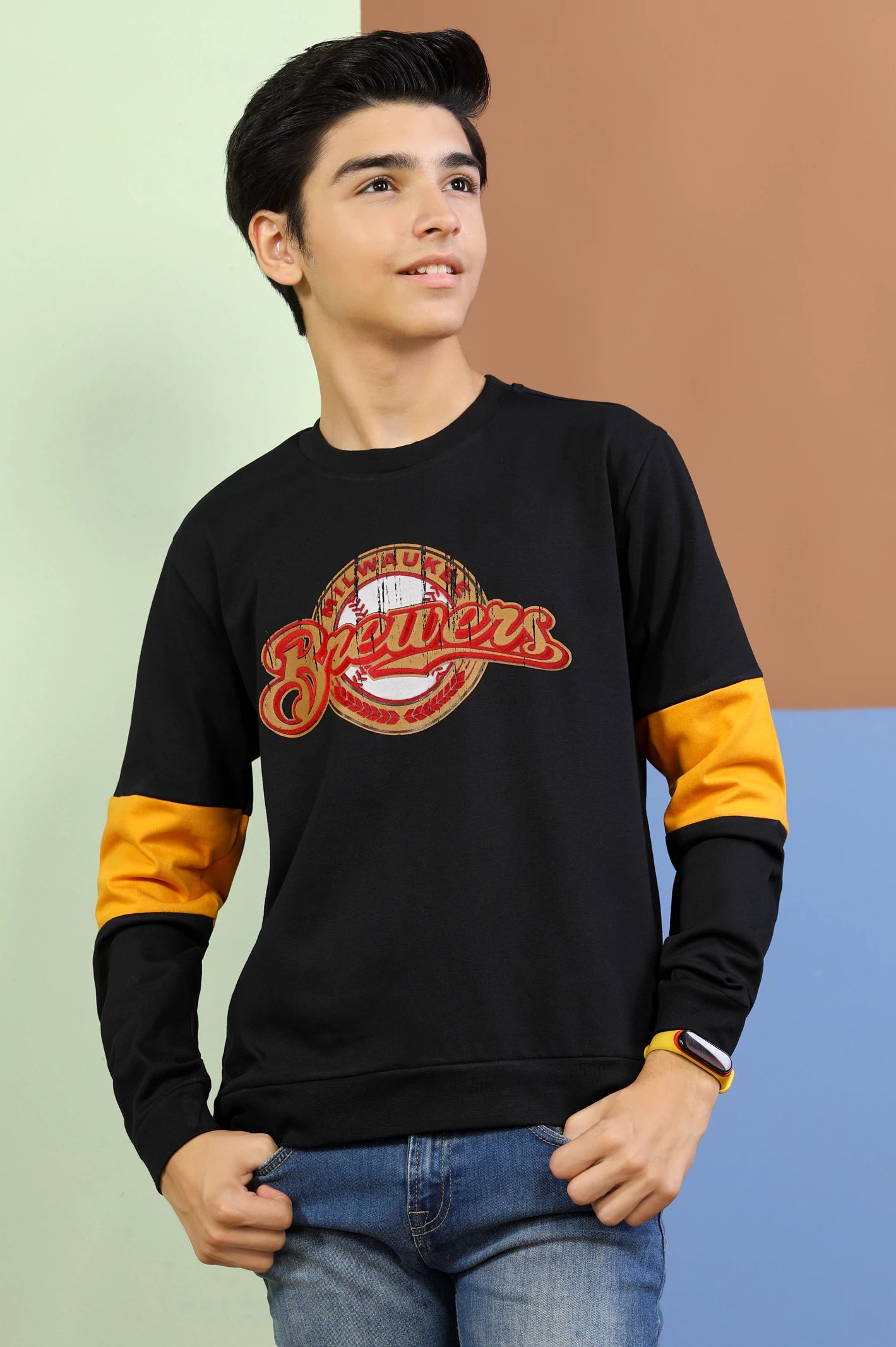 Black Graphic Printed Boys Sweatshirt From Diners