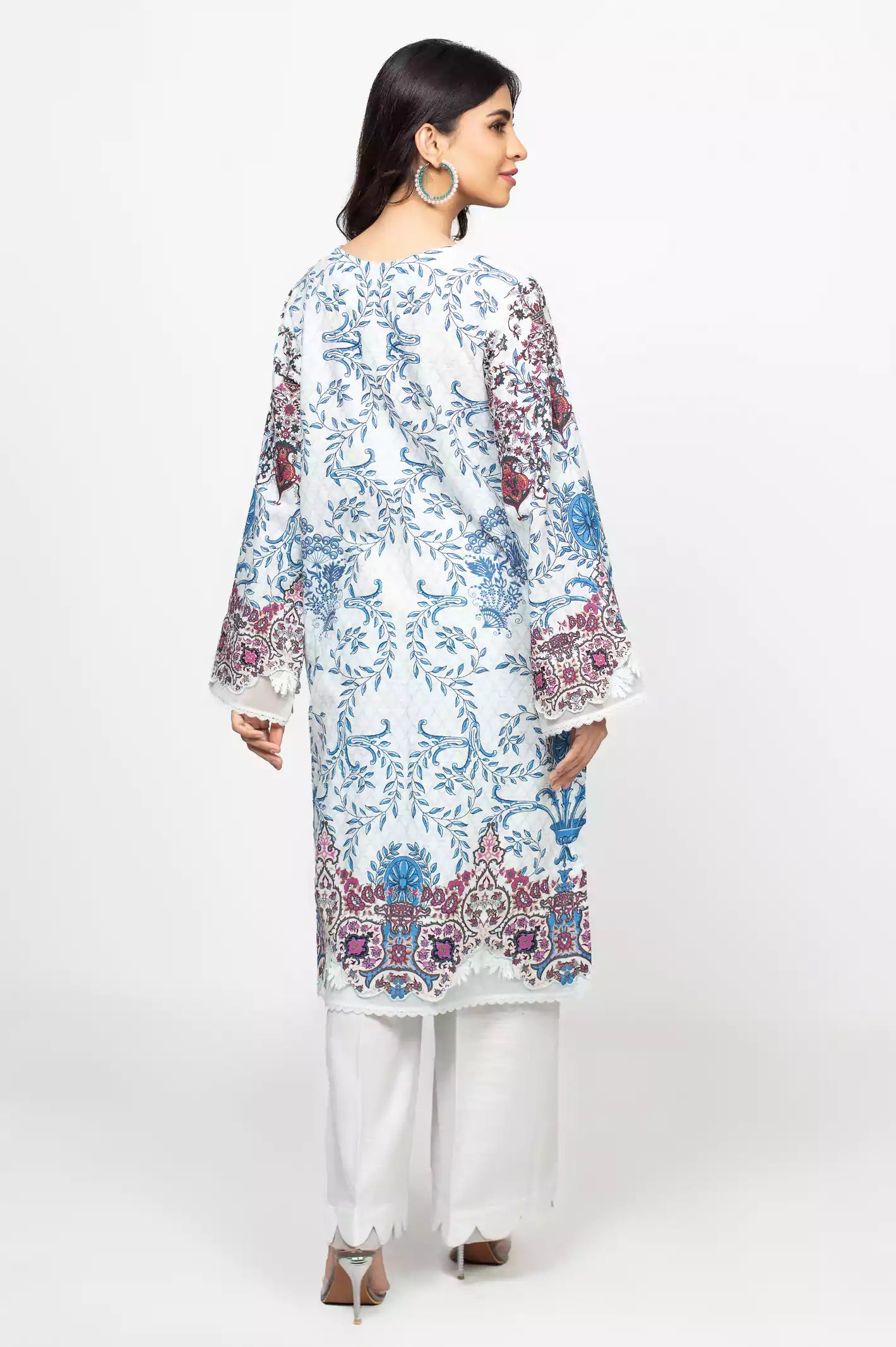 Off White Khaddar 1PC Unstitched Kurti From Diners