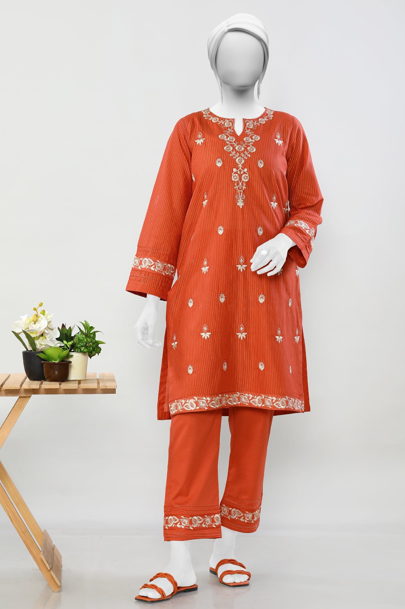 2PC Yard Dyed Rust Stitched Suit - Diners