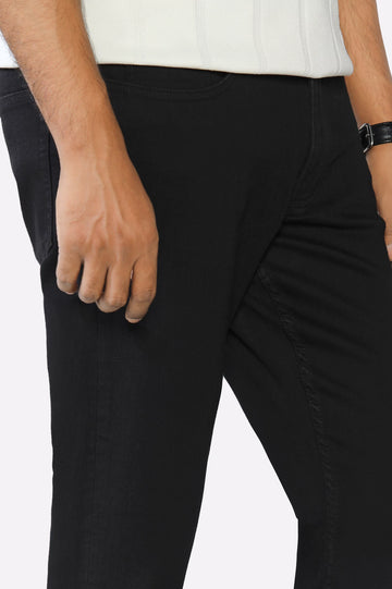 Black Modern Slim Fit Jeans
