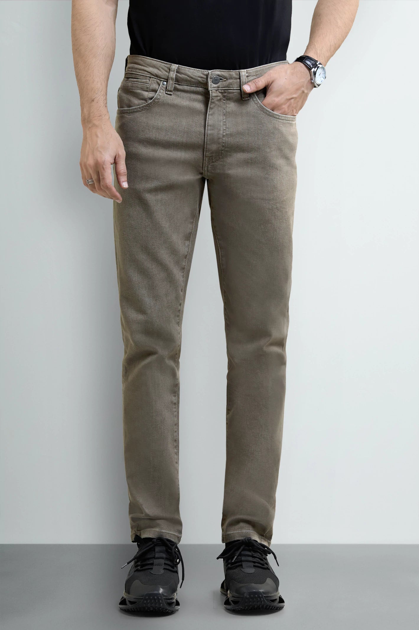 Khaki Slim Fit Jeans – Diners Pakistan