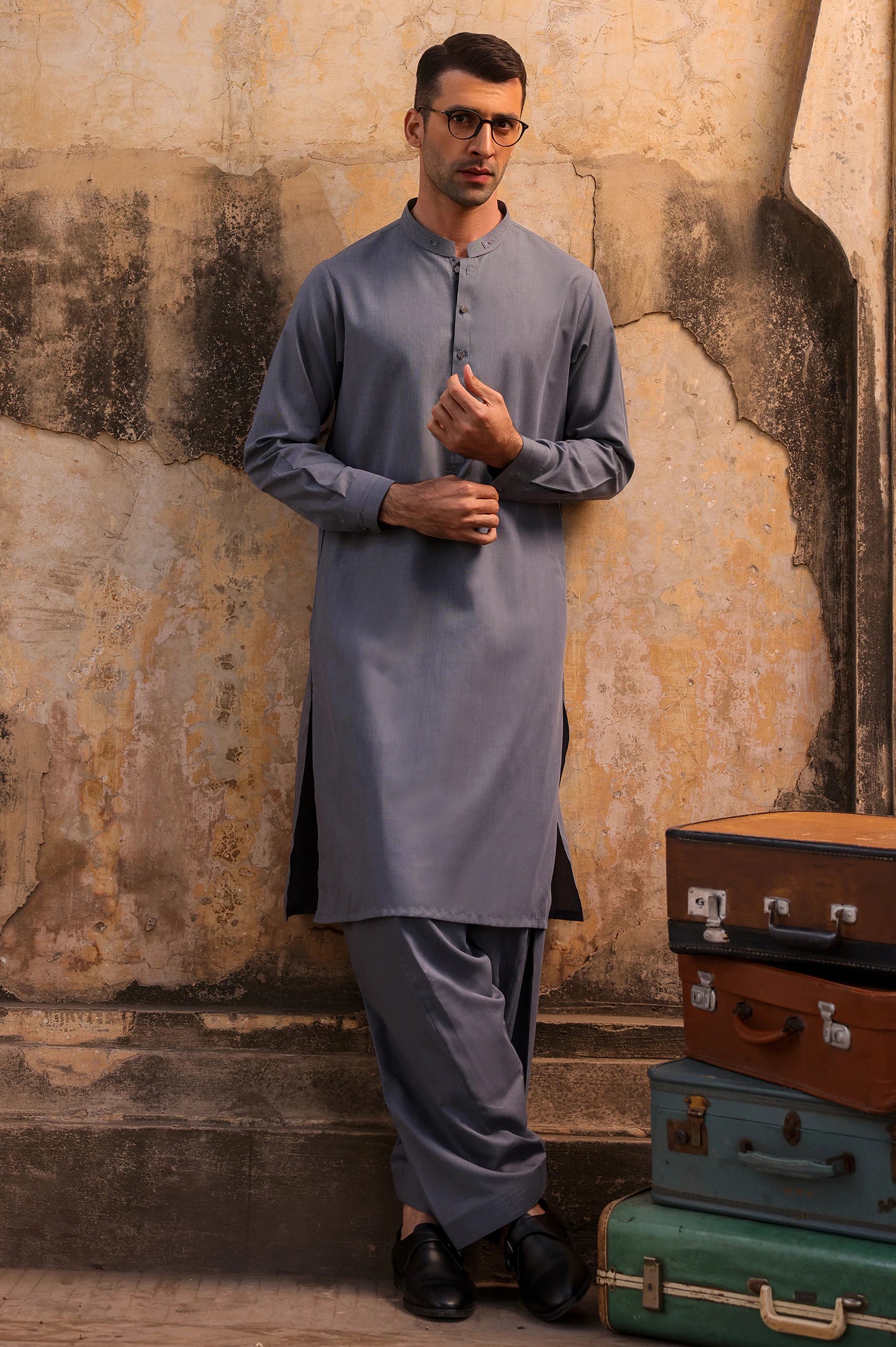 Men's Dark Grey Shalwar Kameez