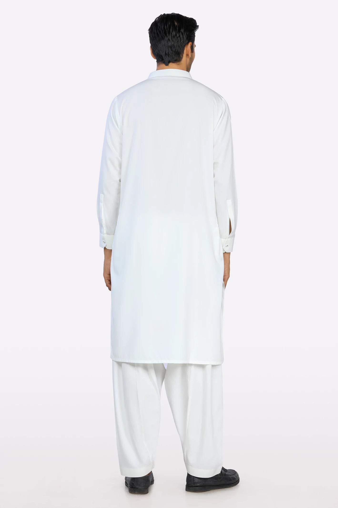 Men Off White Shalwar Kameez