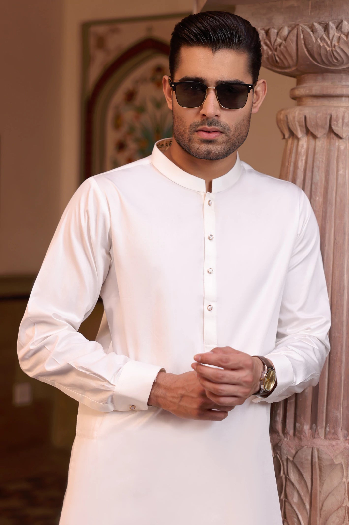 Men Off White Shalwar Kameez