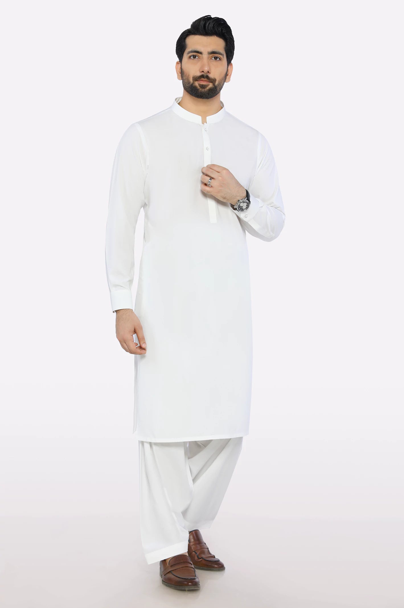 Men Off White Wear Shalwar Kameez