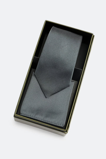 Grey Tie With Pocket Square