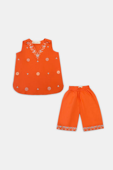 Embroidered Infant 2PC