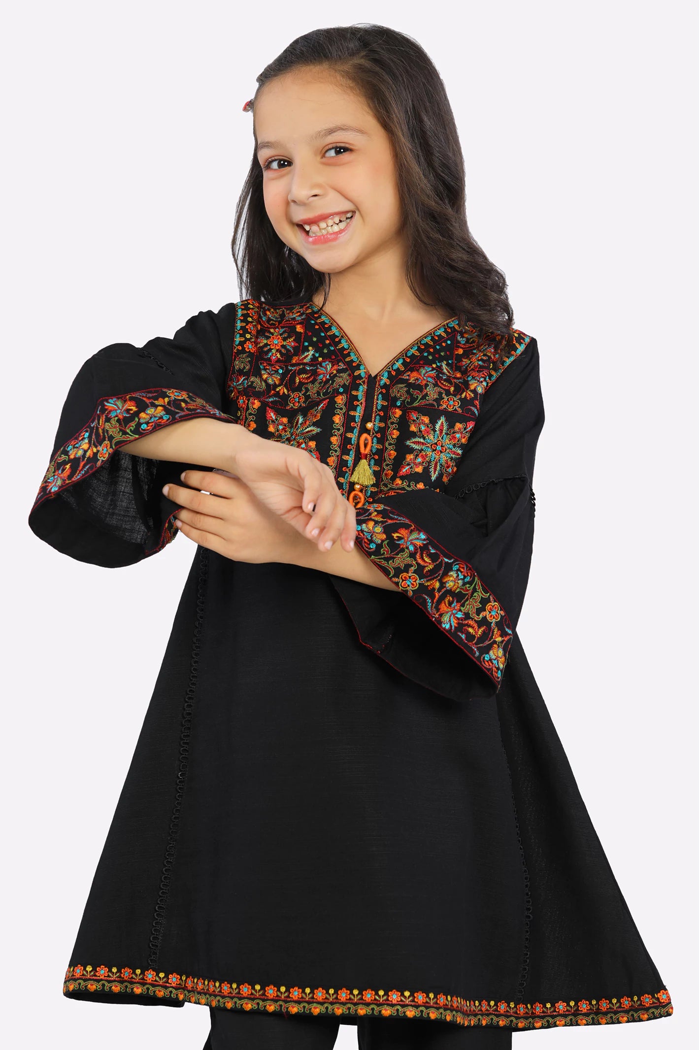 Khaddar Embroidered Girls 2PC Suit From Diners