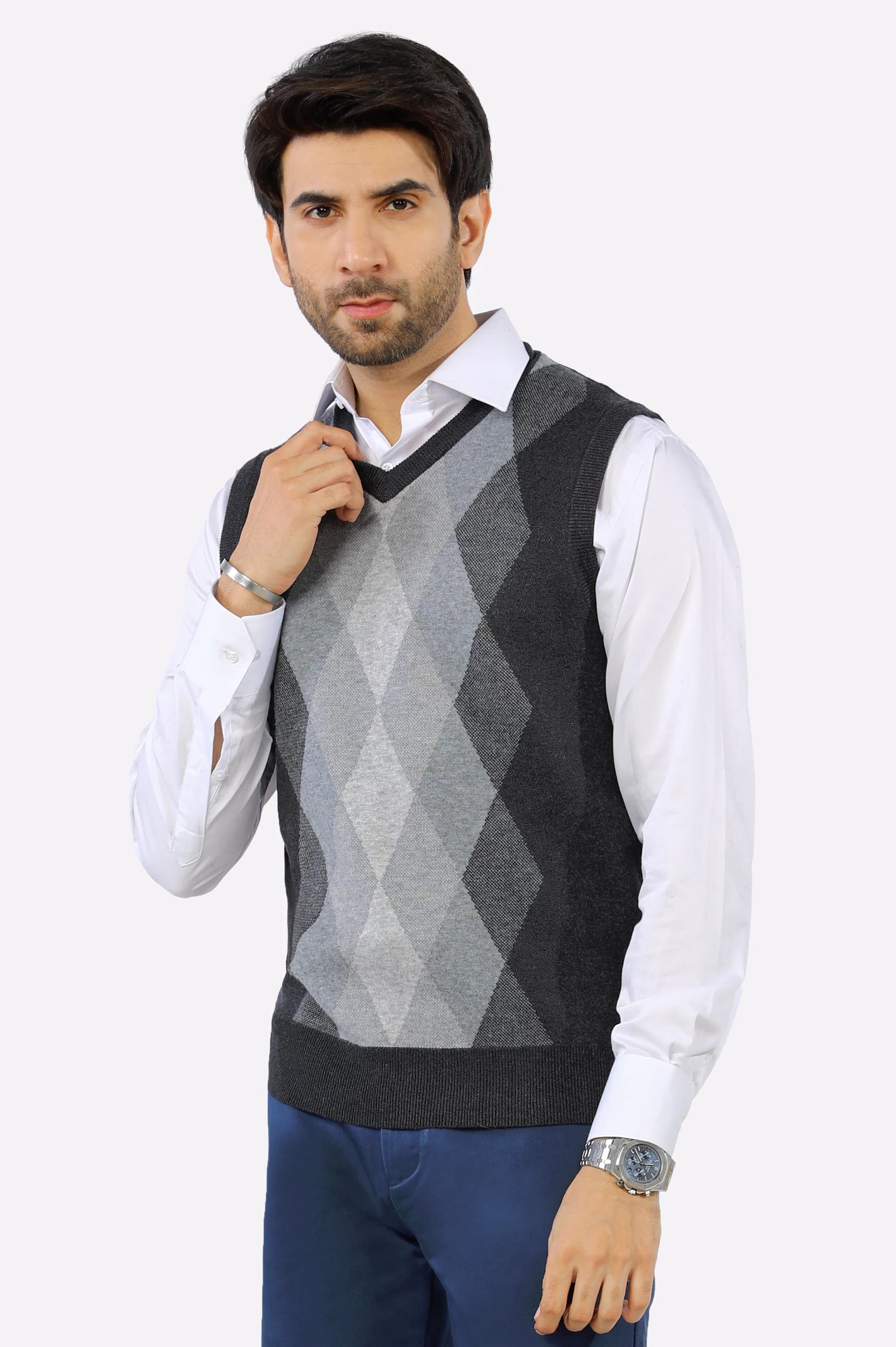 Grey V-Neck Gents Sweater From Diners