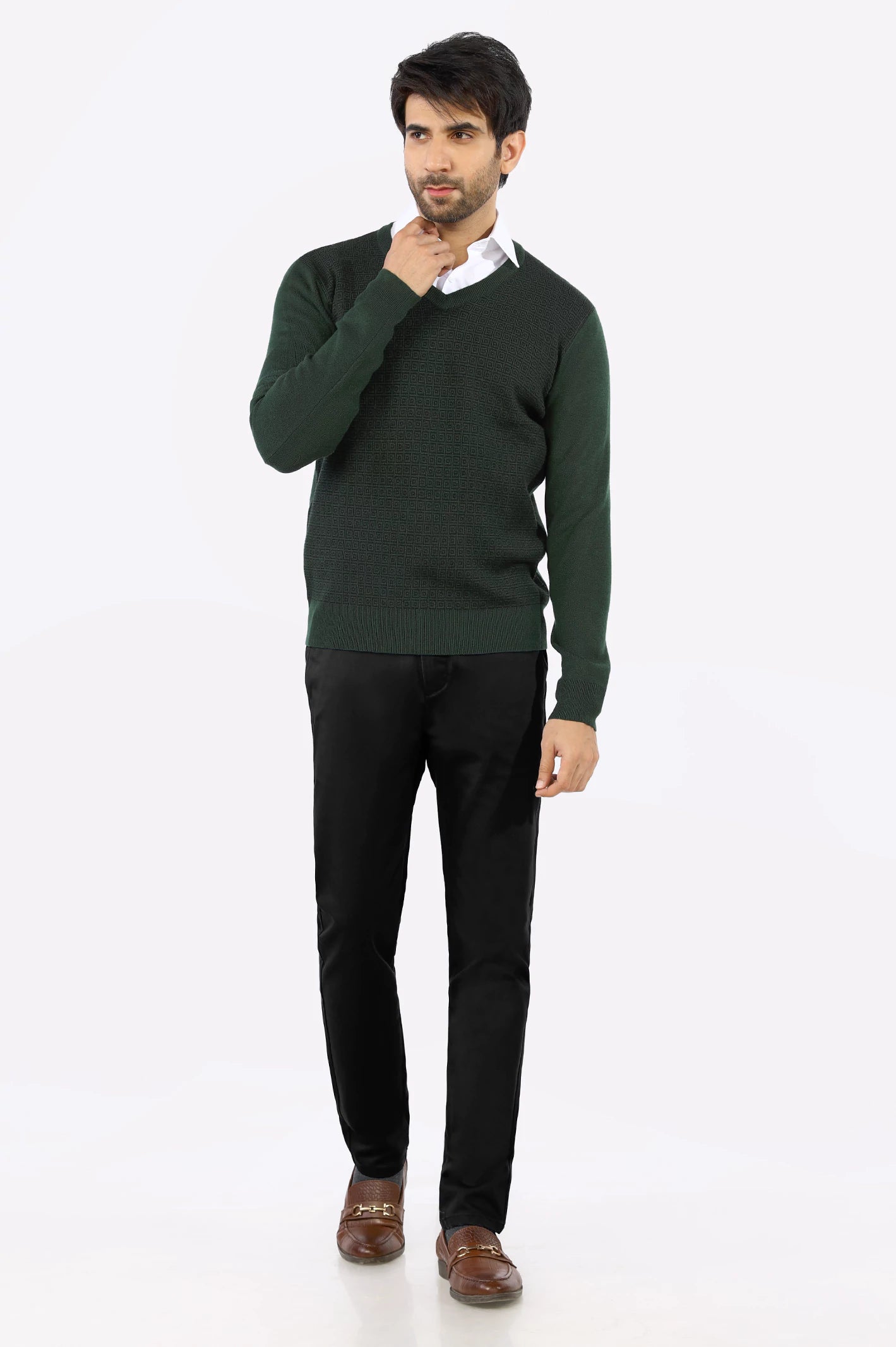 Green V-Neck Gents Sweater – Diners Pakistan