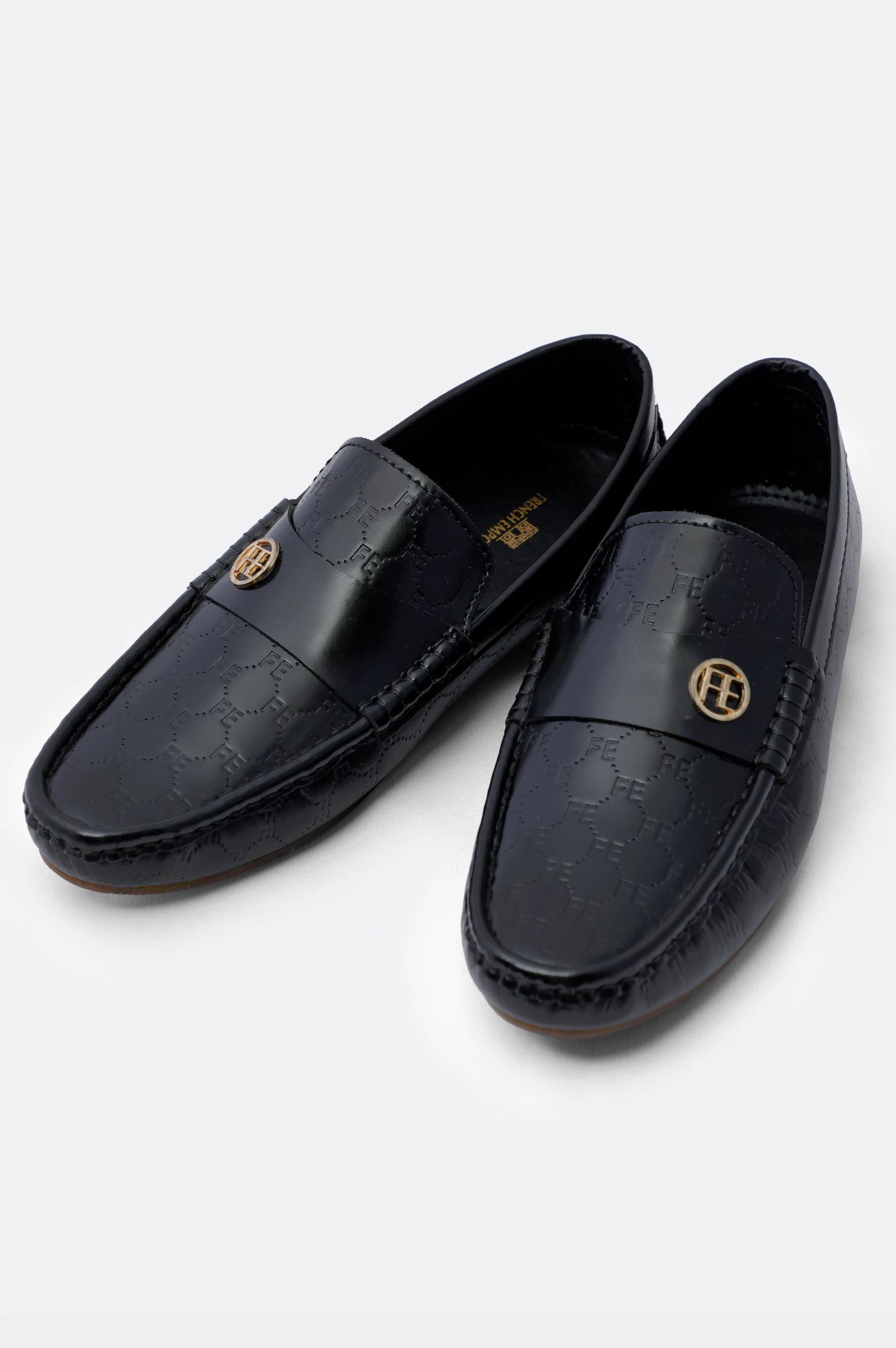 Casual Shoes For Men From Diners