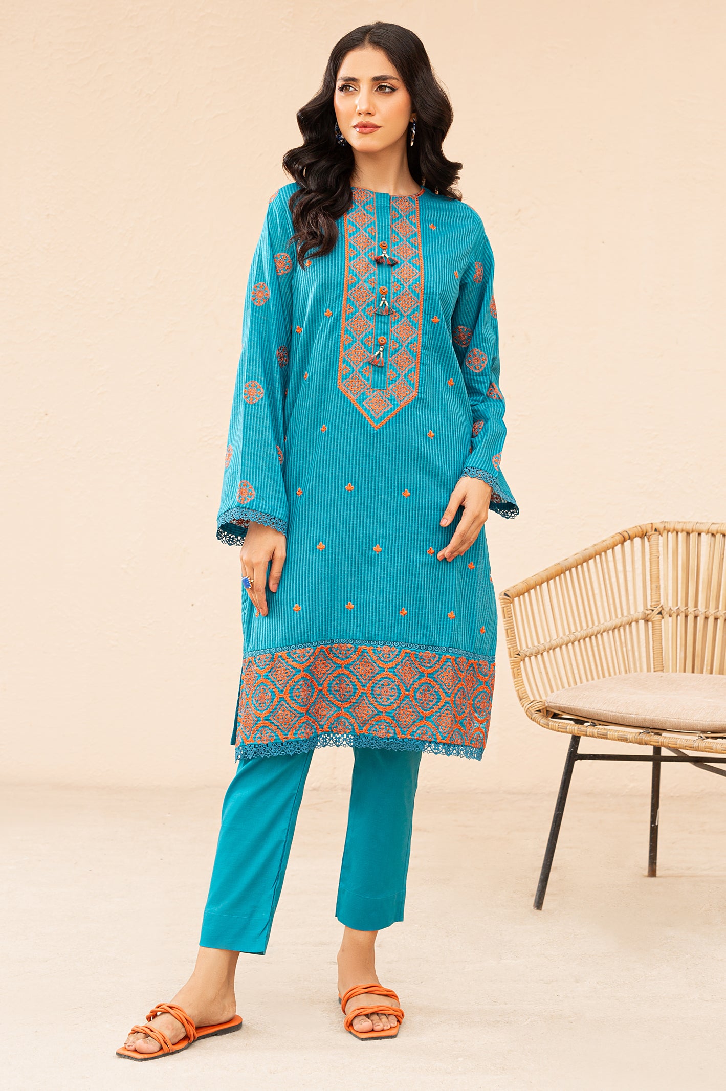 2PC Embroidered Suit From Diners