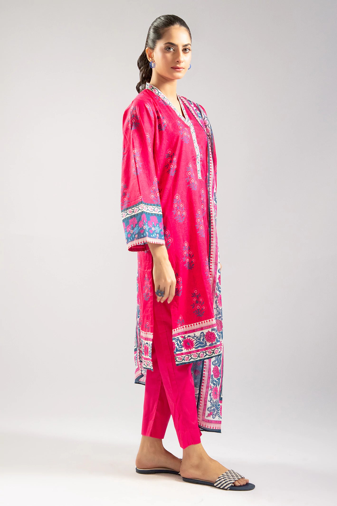 Pink Printed 3PC From Sohaye By Diners