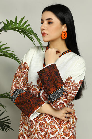 Khaddar Cream Kurti From Sohaye By Diners