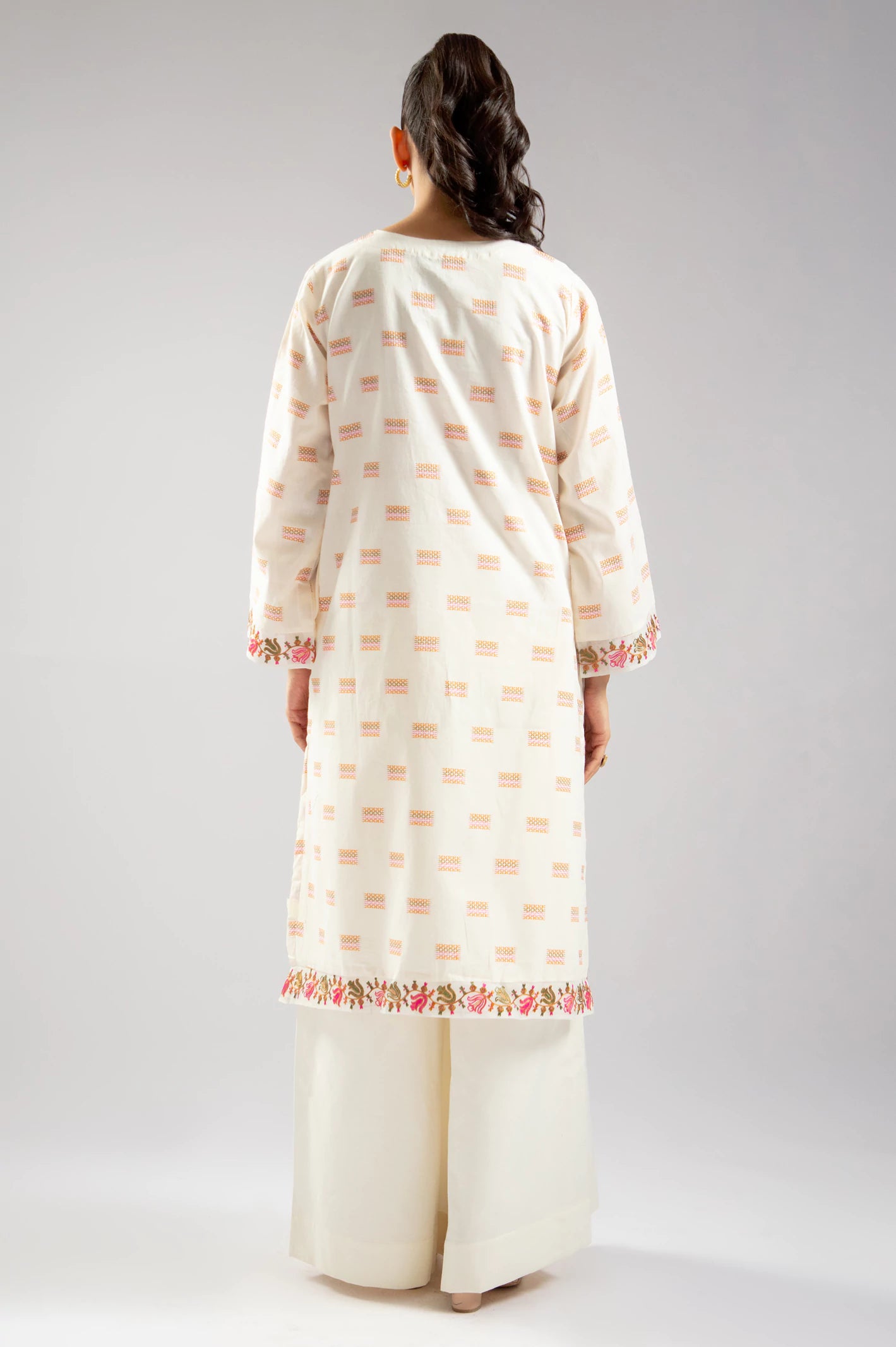 Ivory Embroidered Kurti From Sohaye By Diners