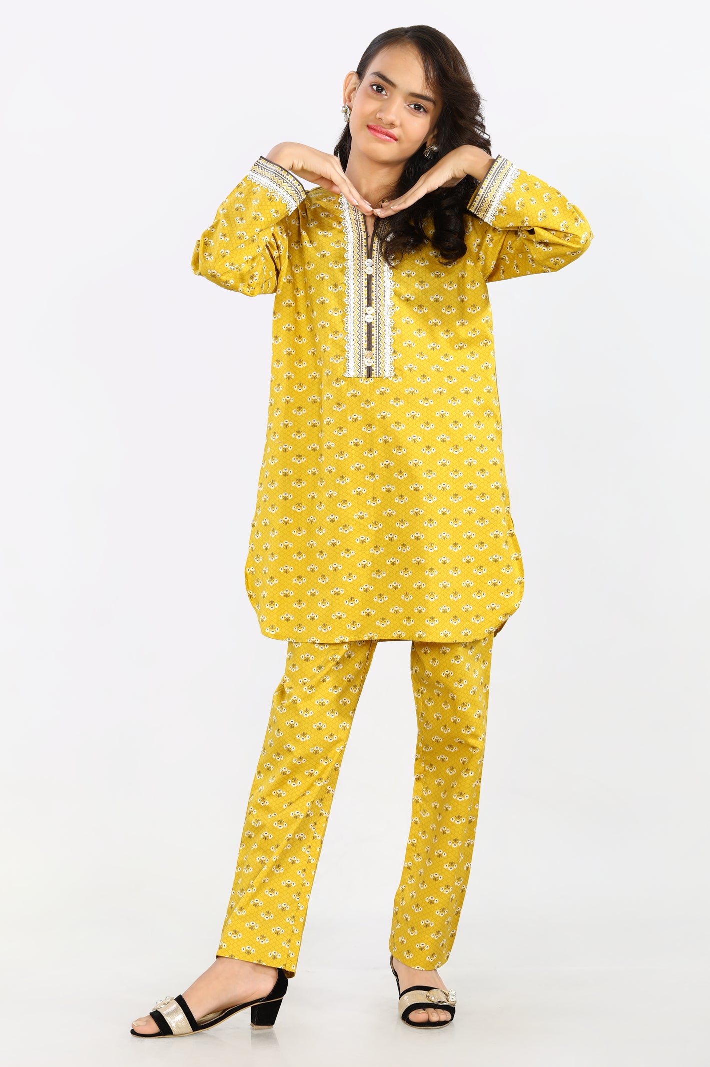 Lawn Mustard Teens 2PC Suit From Diners