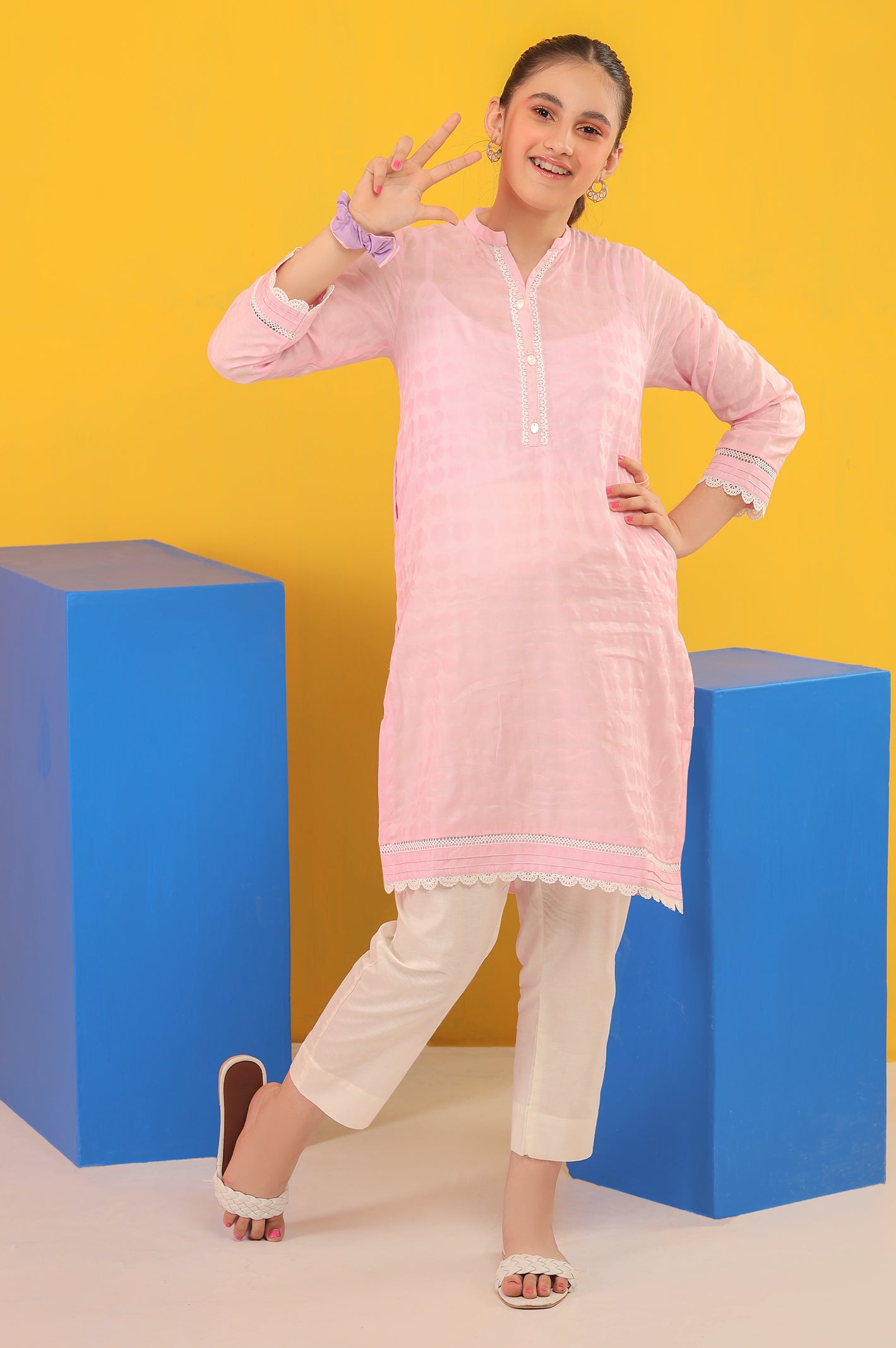 Pink Solid Teens Kurti From Diners