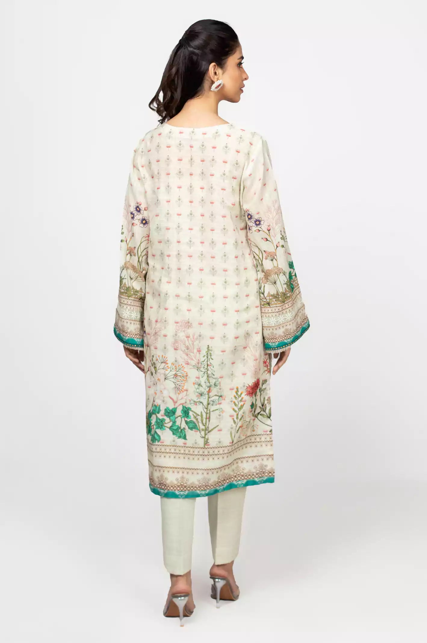 Off White Khaddar 1PC Unstitched Kurti From Diners