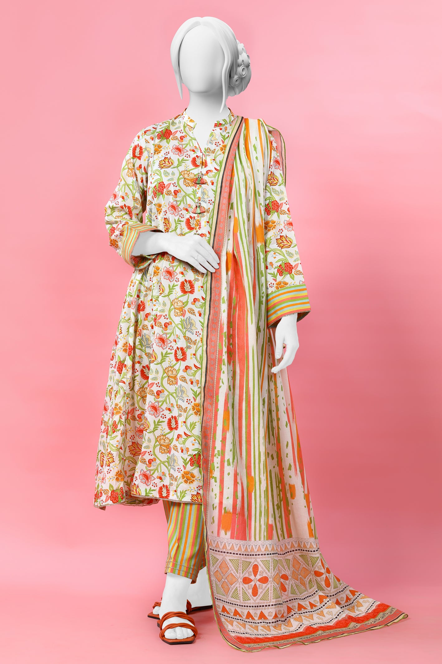 3PC Unstitched Lawn Printed Suit From Diners