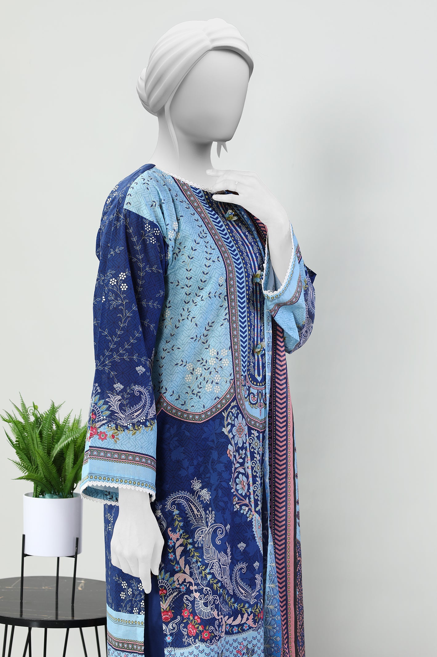 3PC Unstitched Lawn Printed Suit From Diners