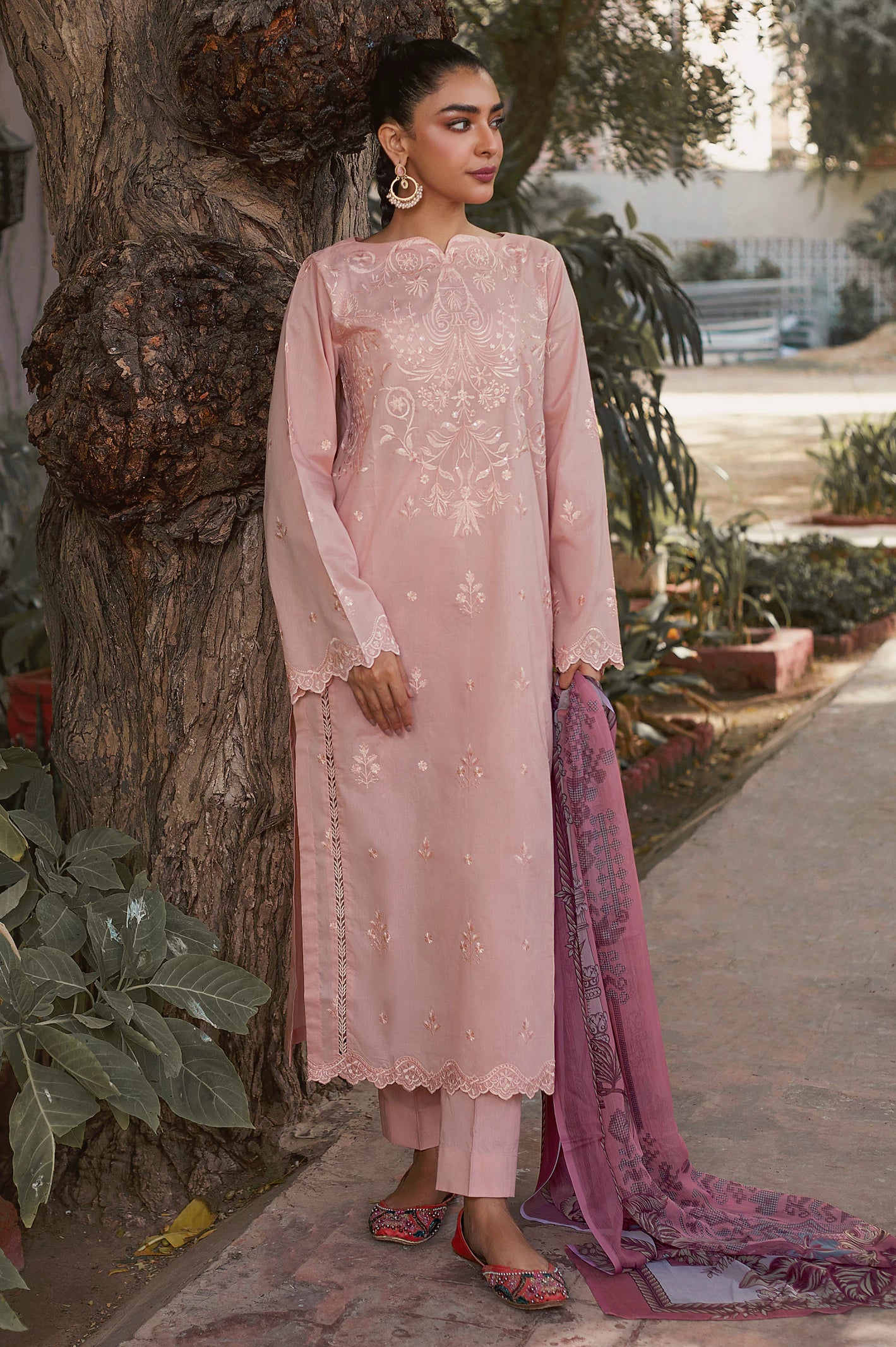 3PC Unstitched Cambric Embroidered Suit From Diners