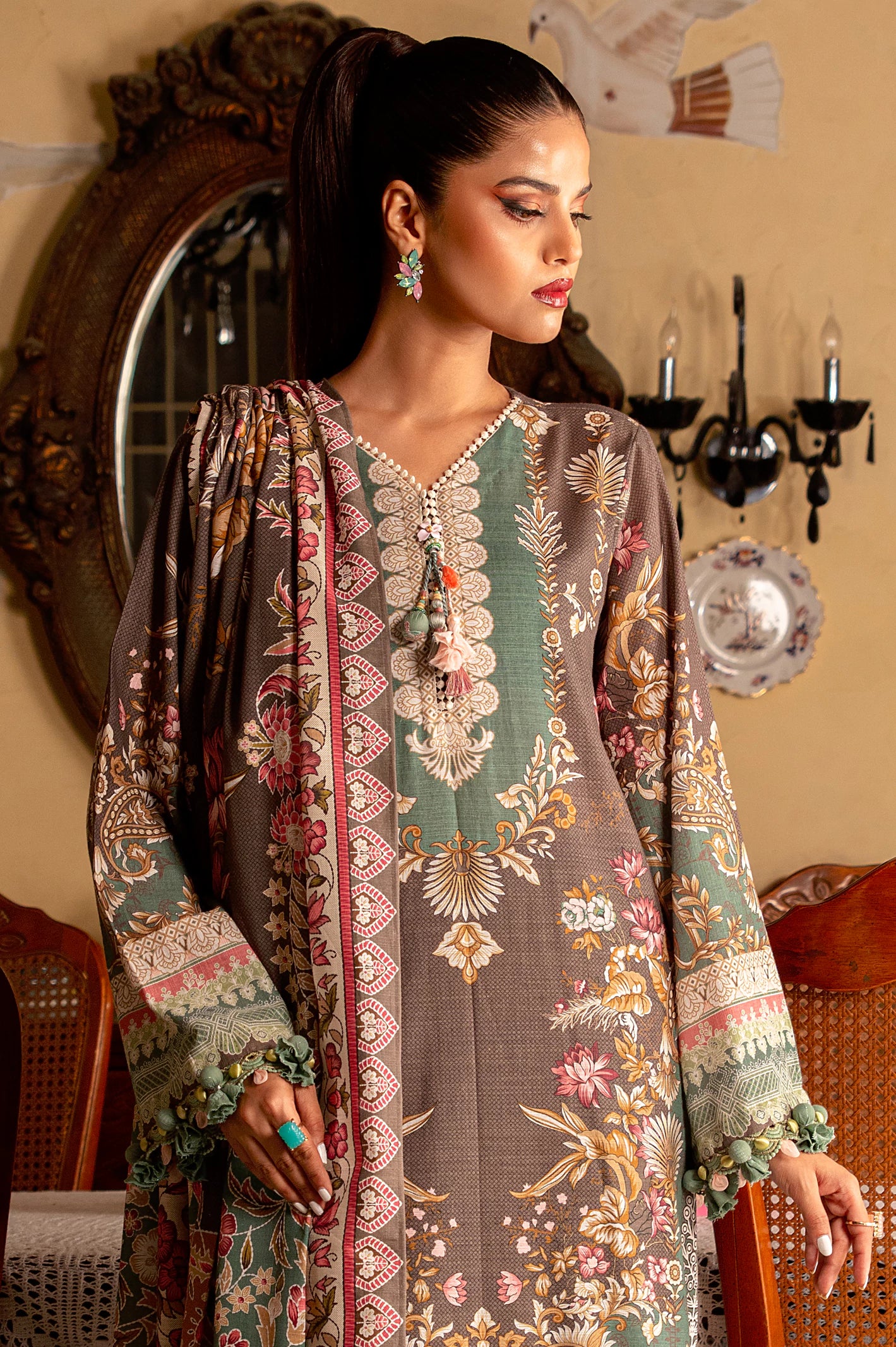 Khaddar Digital Printed 3PC Unstitched Suit From Diners