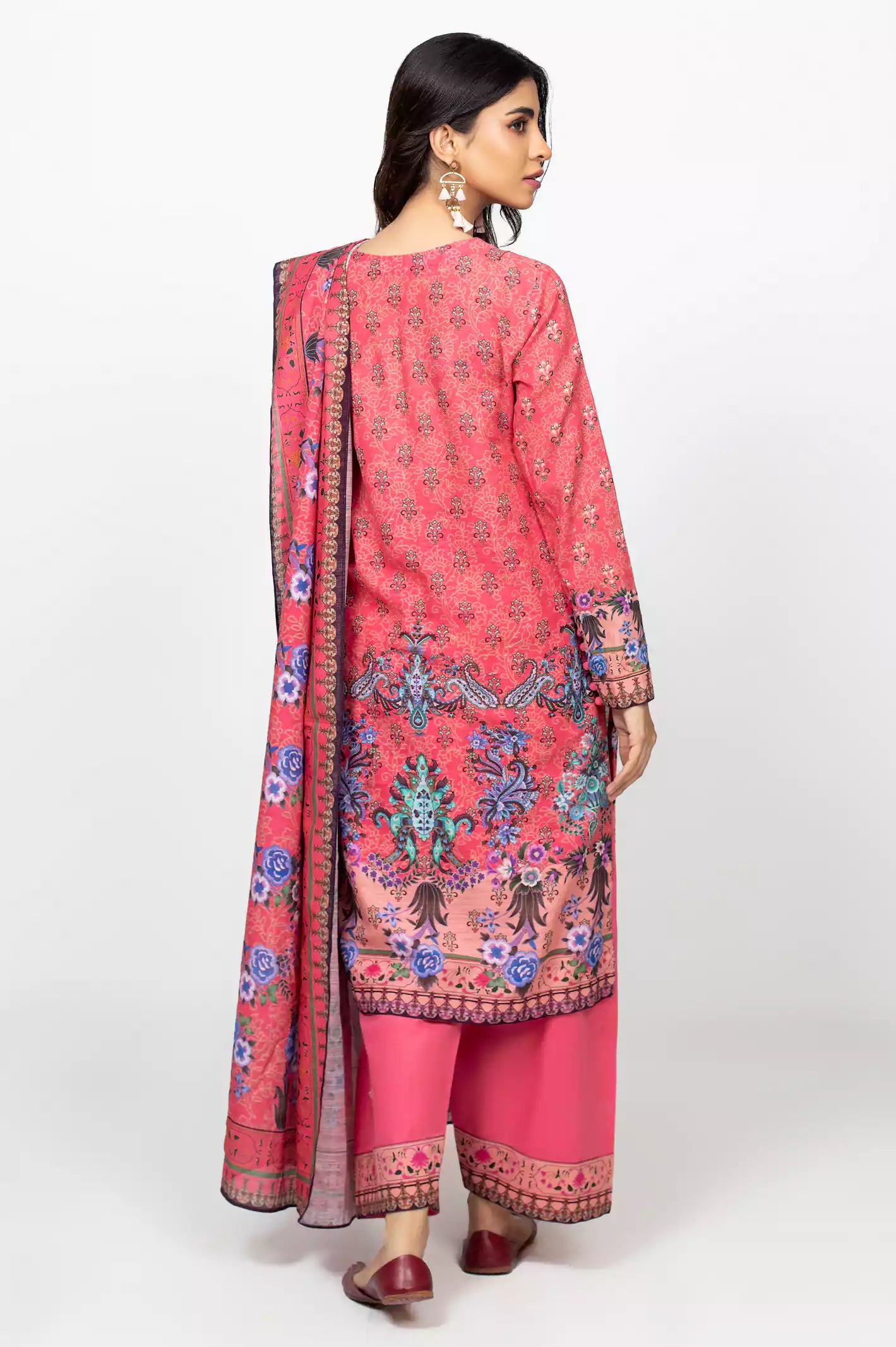 Pink Khaddar Printed 3PC Unstitched Suit From Diners