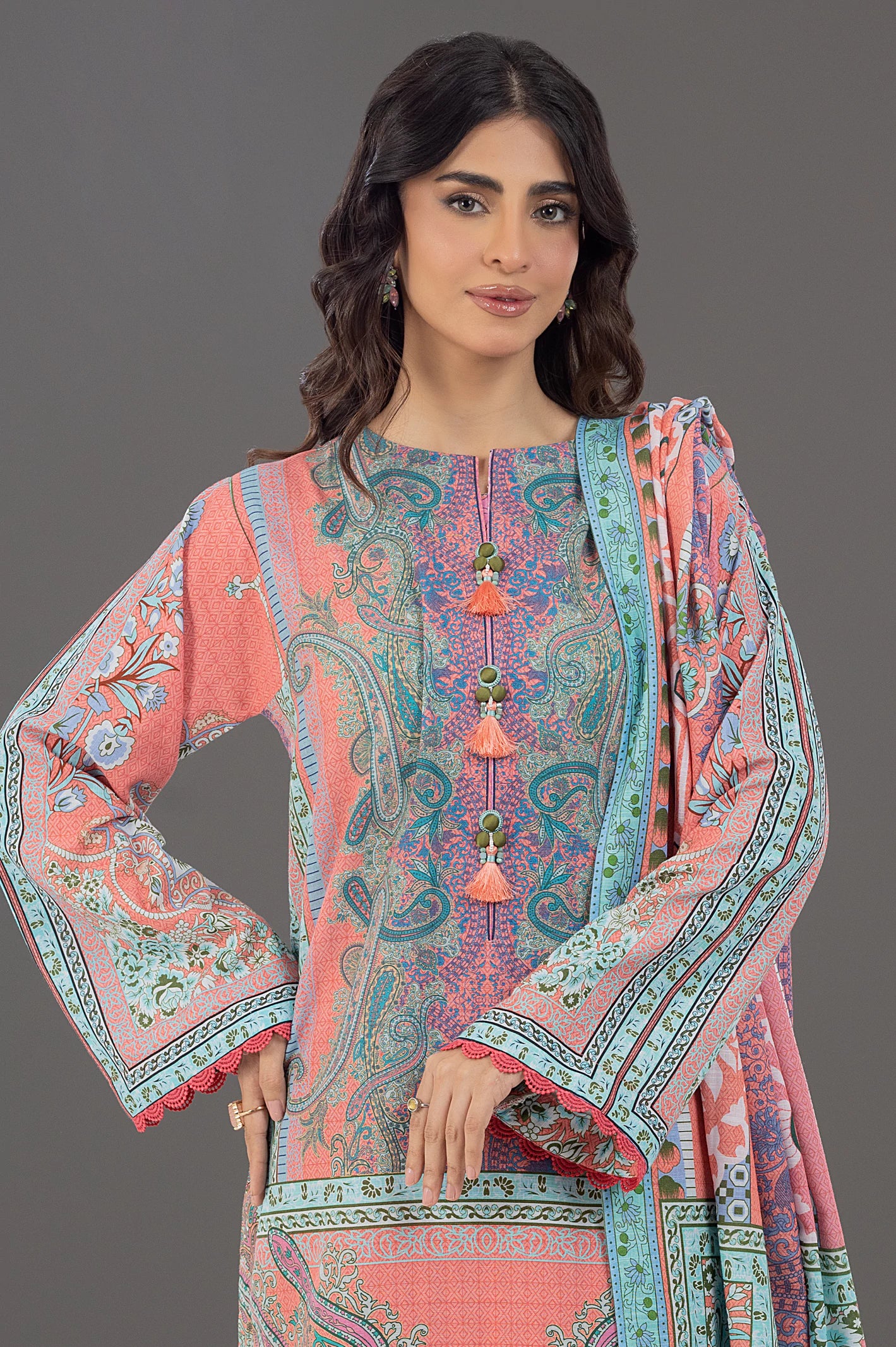 Khaddar Printed 3PC Unstitched Suit From Diners