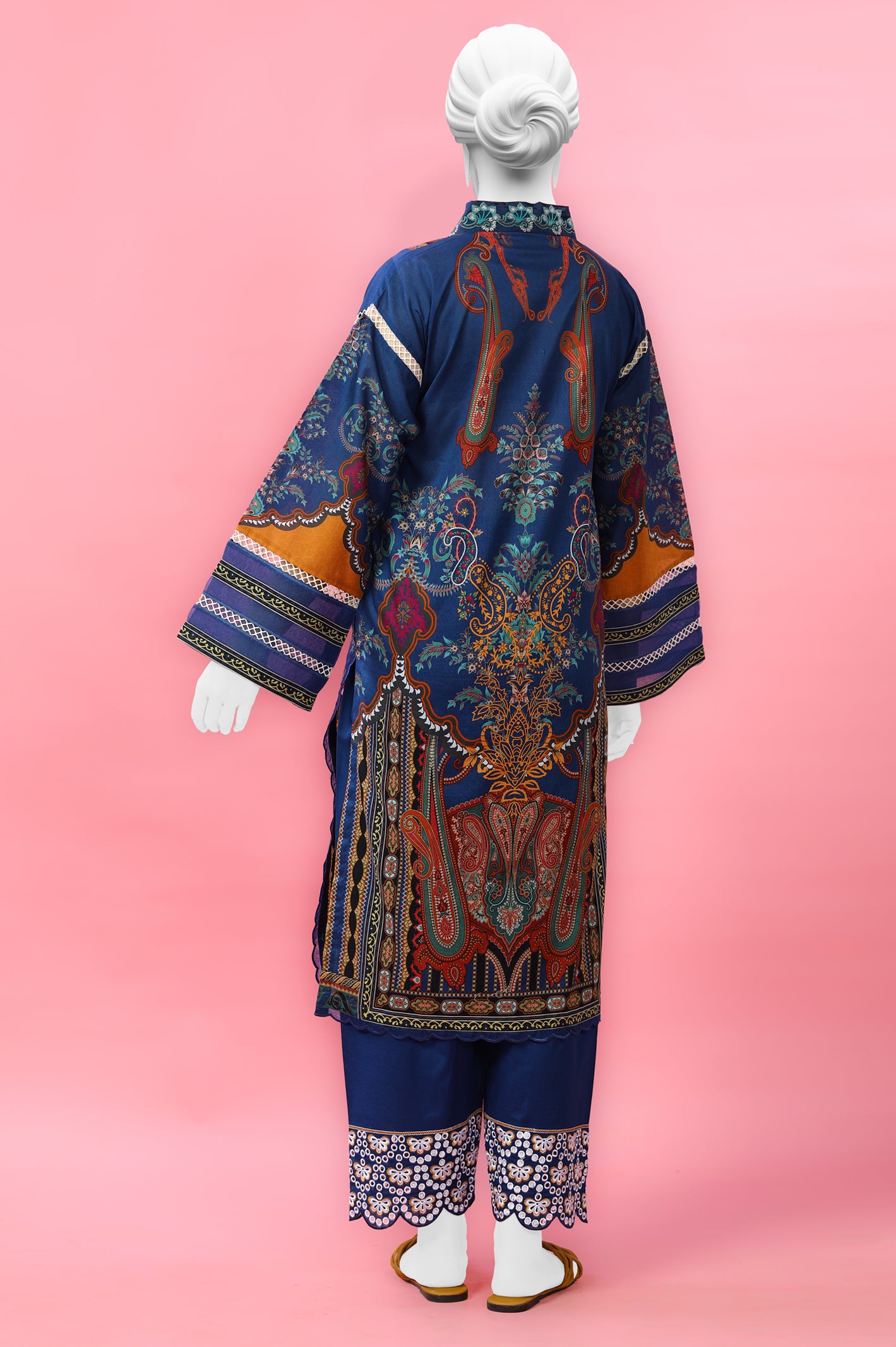 2PC Unstitched Lawn Printed Suit From Diners