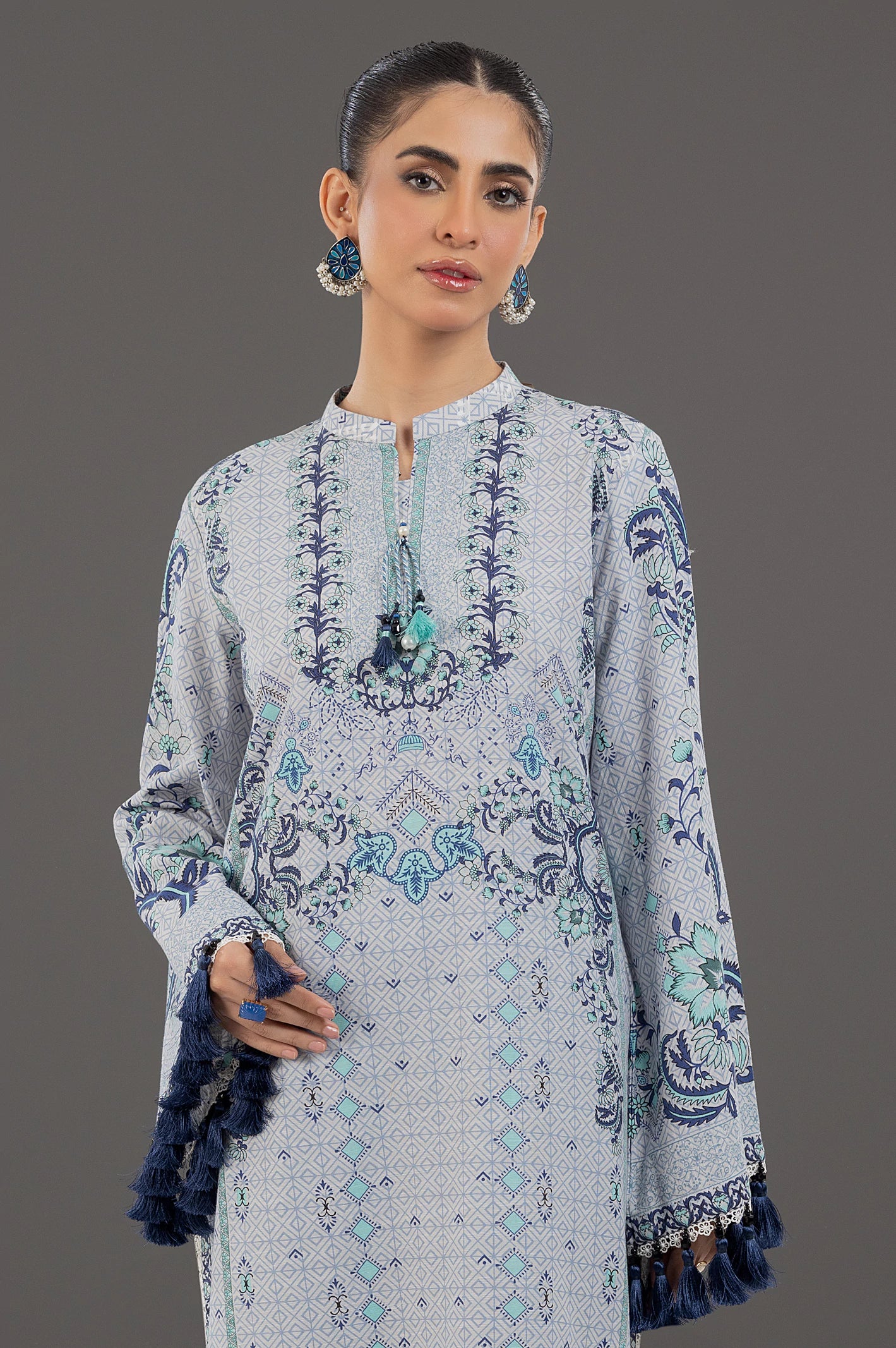 Khaddar Printed 2PC Unstitched Suit From Diners