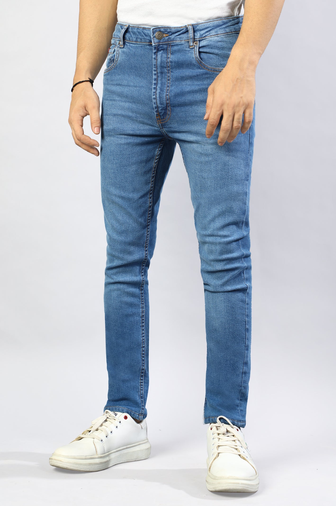 Blue Slim Fit Jeans – Diners Pakistan
