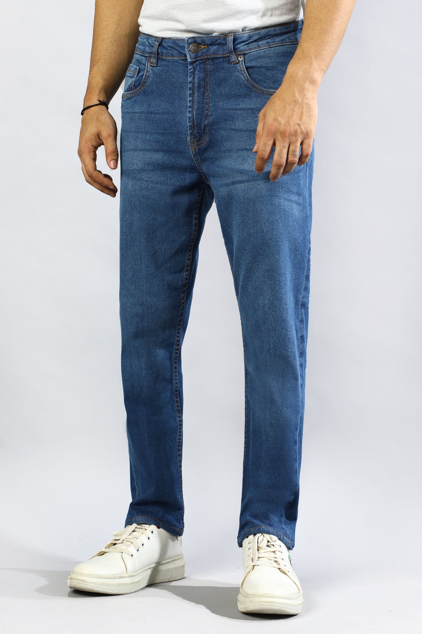 Medium Blue Smart Fit Jeans – Diners Pakistan