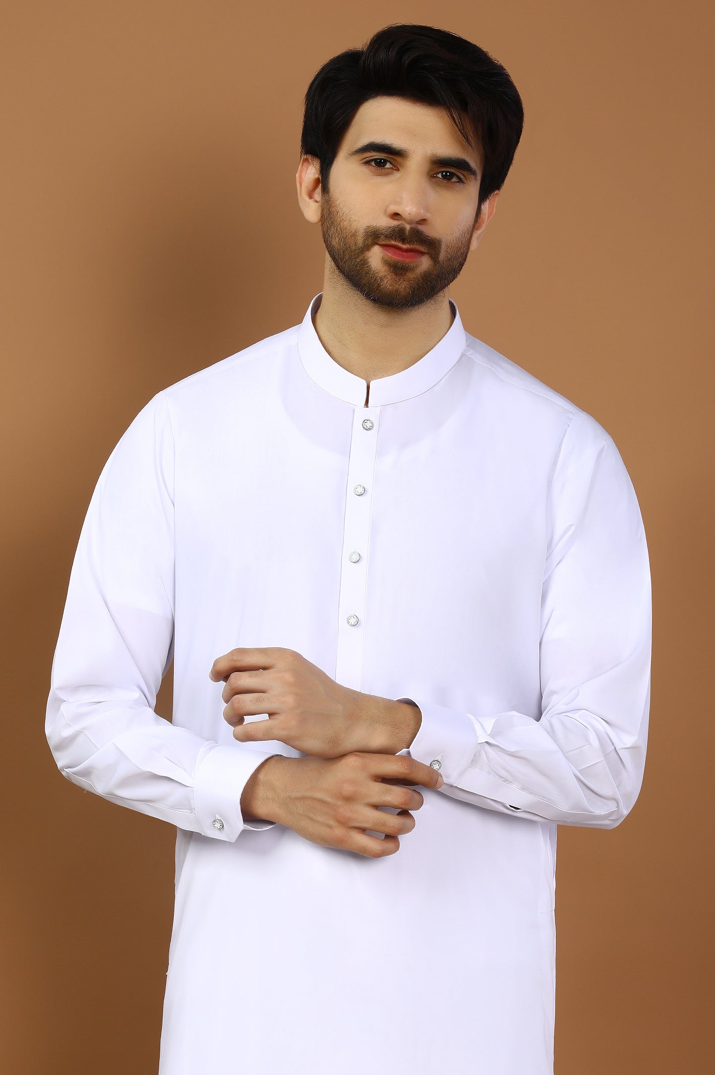 White Wash & Wear Shalwar Kameez – Diners Pakistan