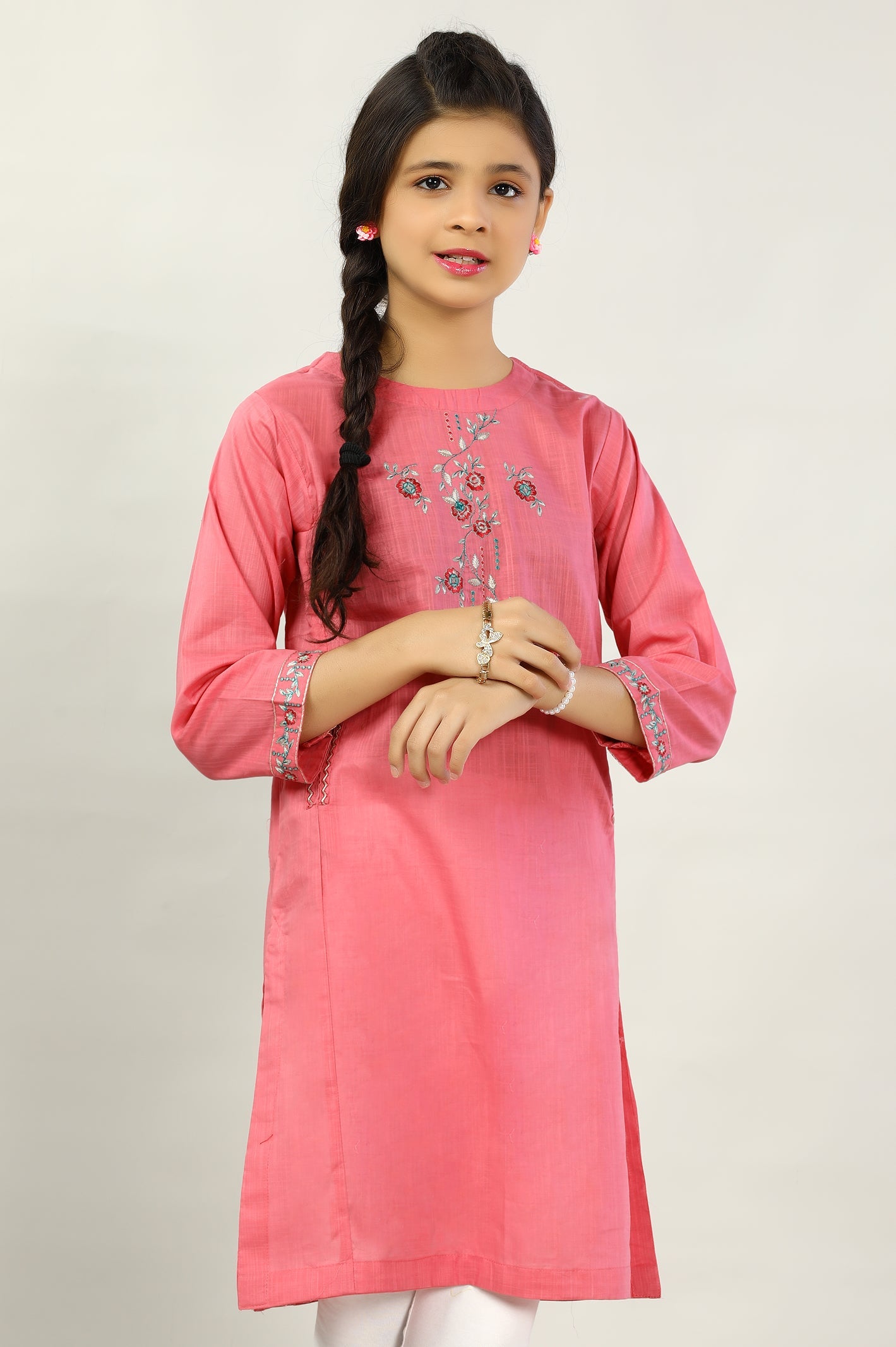 Buy Aarchi Heavy Rayon Orange Embroidered Kurti with Side-Cut for Kids Girls  (9-10 Years)(11-12 Years)(12-13 Years)(14-15 Years)(16-17 Years) at  Amazon.in