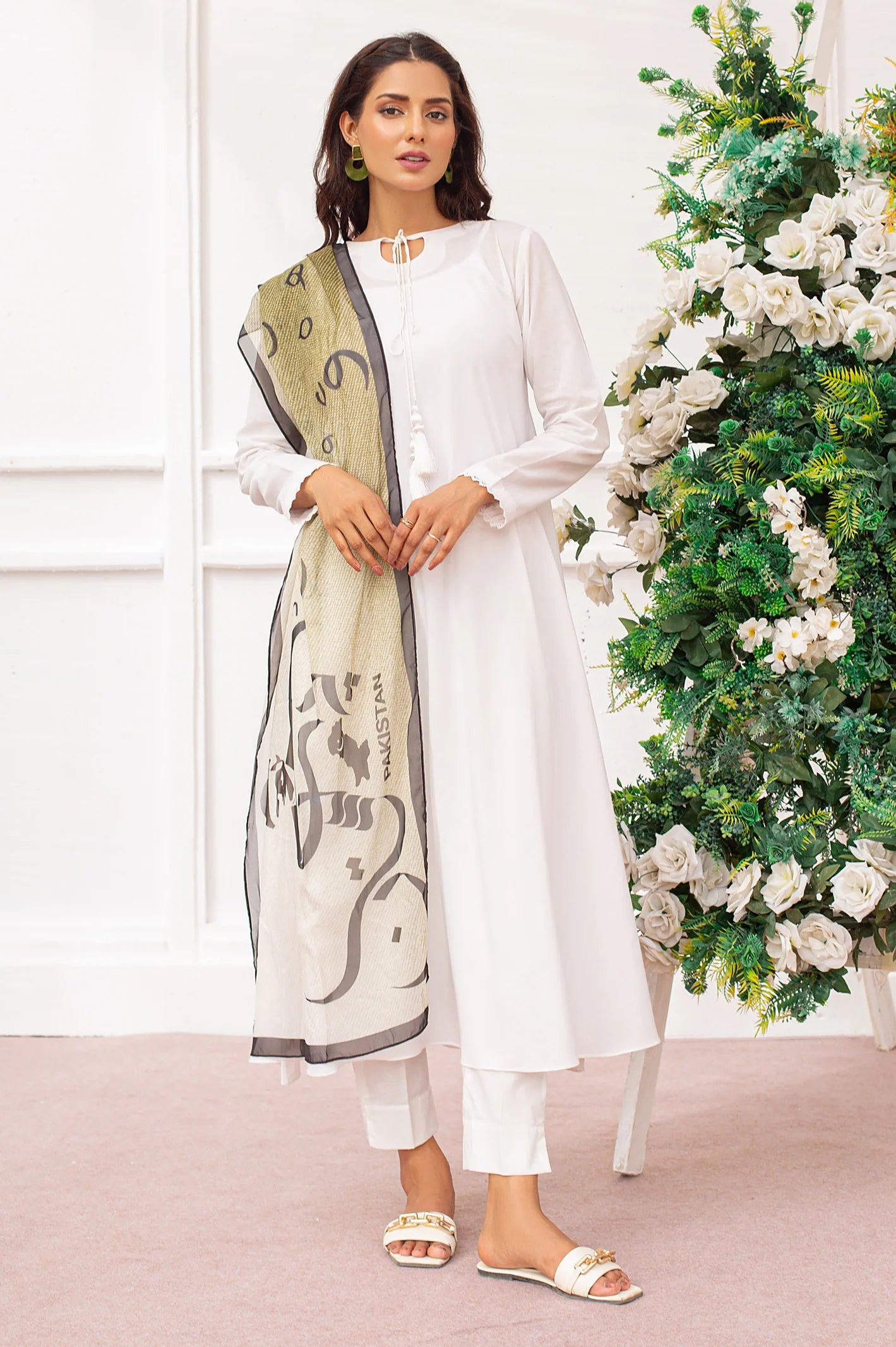 Light Grey Dupatta From Diners