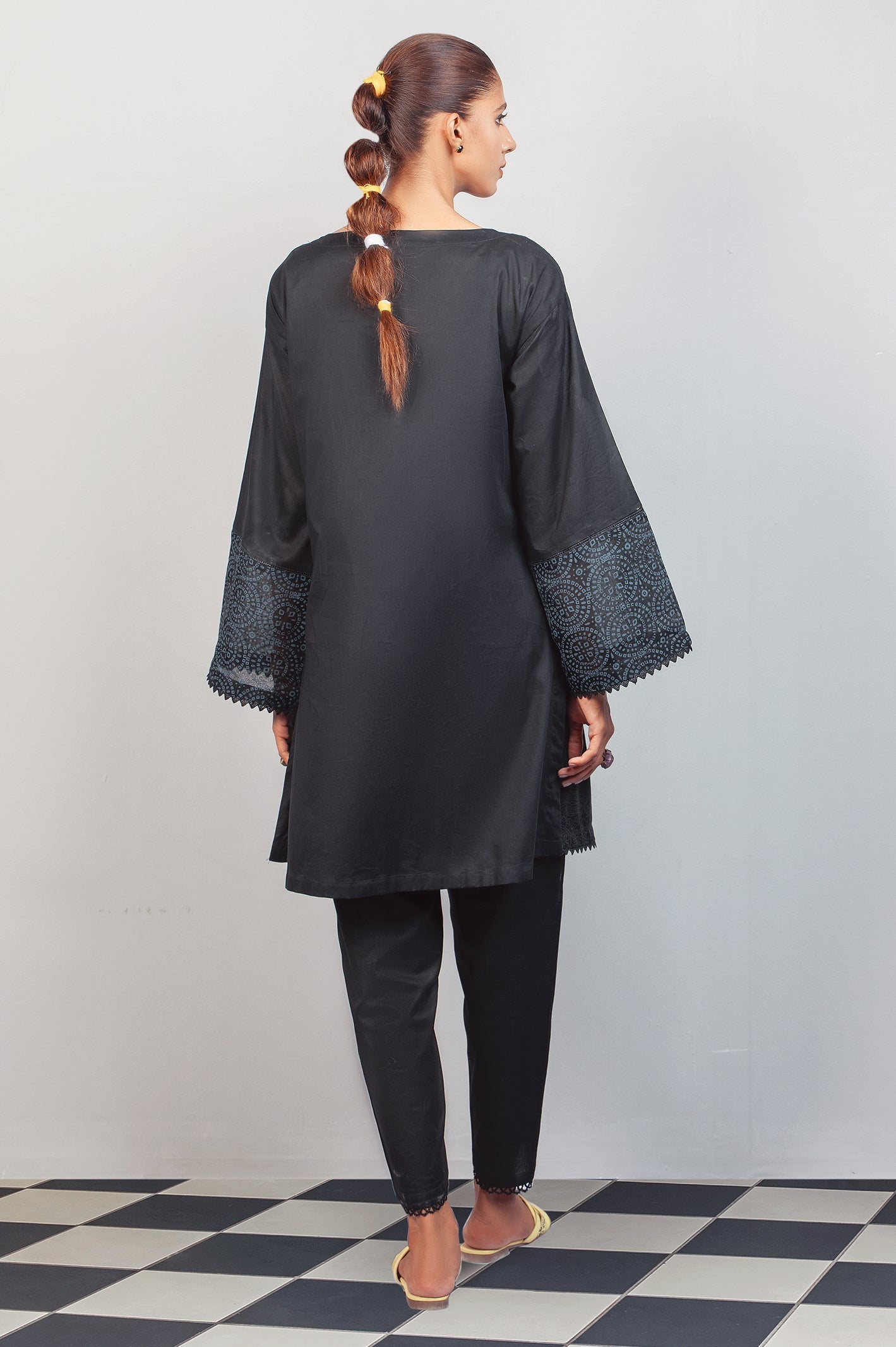 Women Stitched Kurti - Diners