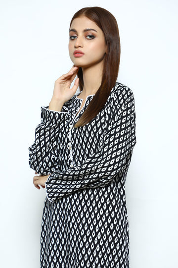 Women Stitched Kurti - Diners