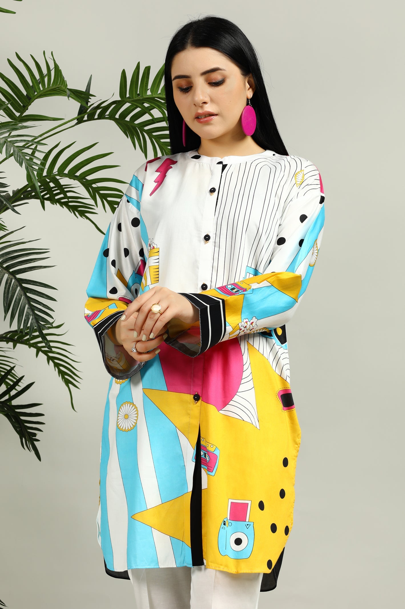 Women Stitched Kurti - Diners