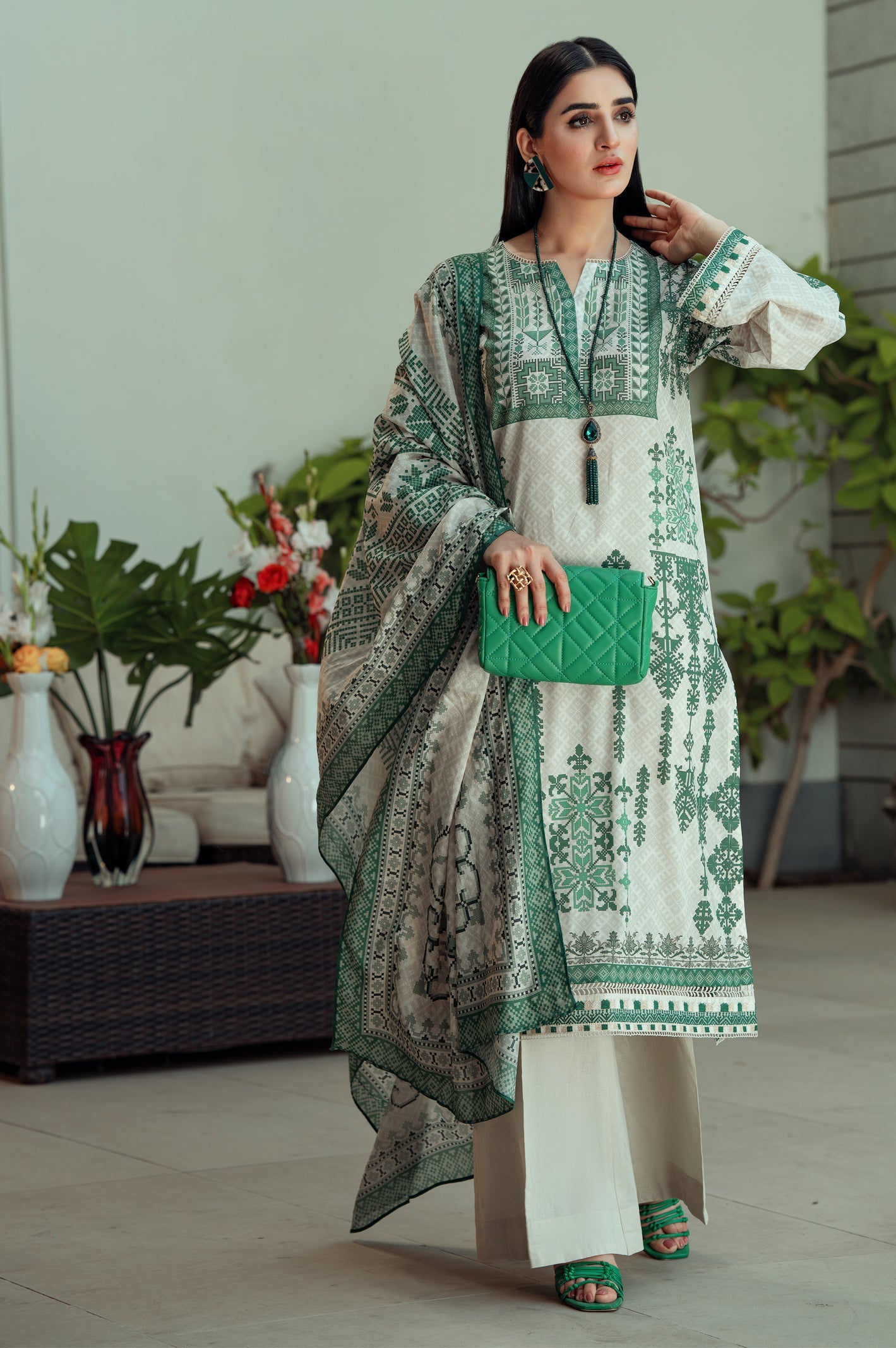Unstitched 3 Piece Lawn Printed Shirt, Lawn Printed Dupatta, Cotton Dyed Trouser - Diners