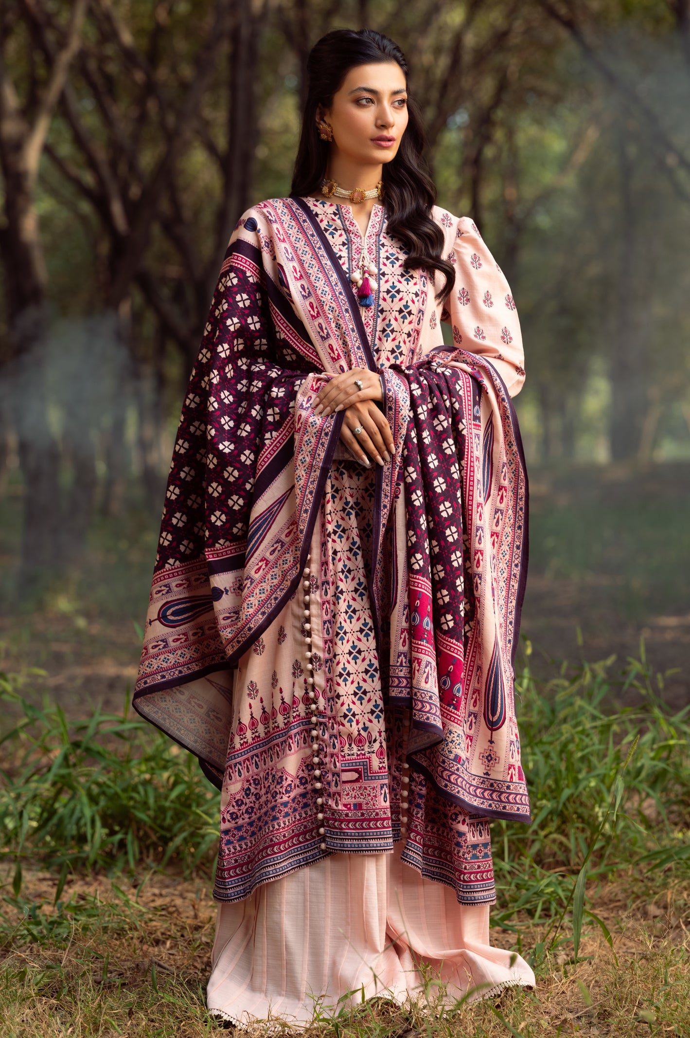 Unstitched 3 Pieces Printed Khaddar Shirt, Printed Khaddar Dupatta & Dyed Khaddar Trouser - Diners