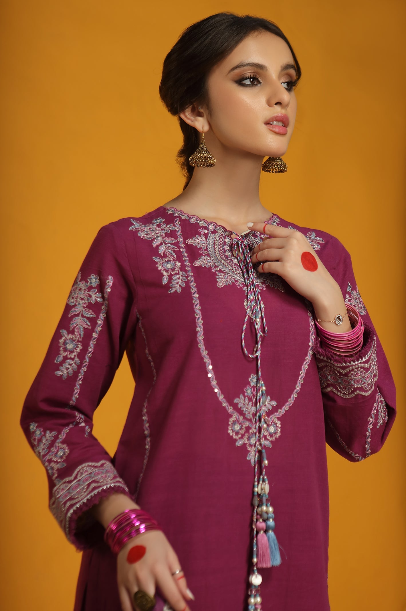 Unstitched 3 Pcs Khaddar Front Emb Shirt, Printed Shawl, Khaddar Dyed Trouser - Diners