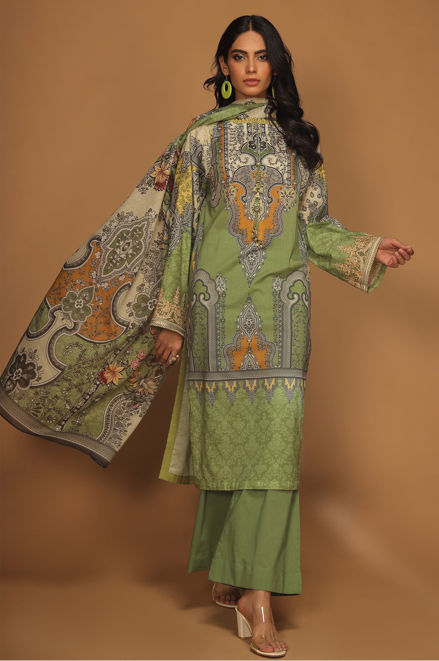 Unstitched 3 Pcs Emb Lawn Printed Shirt, Printed Dupatta, Dyed Trouser - Diners
