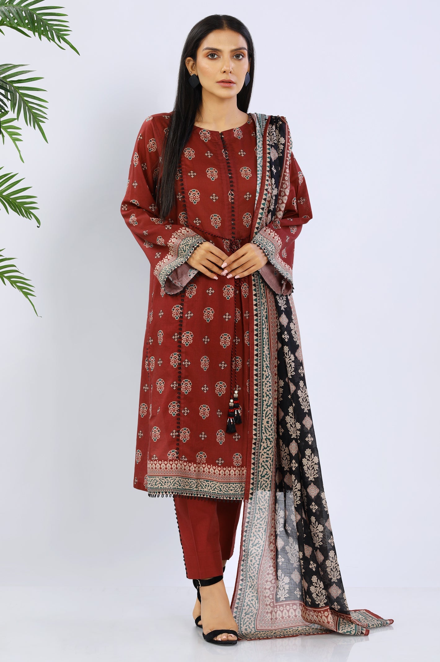 Unstitched 3 Piece Printed Shirt, Printed Dupatta, Dyed Trouser - Diners