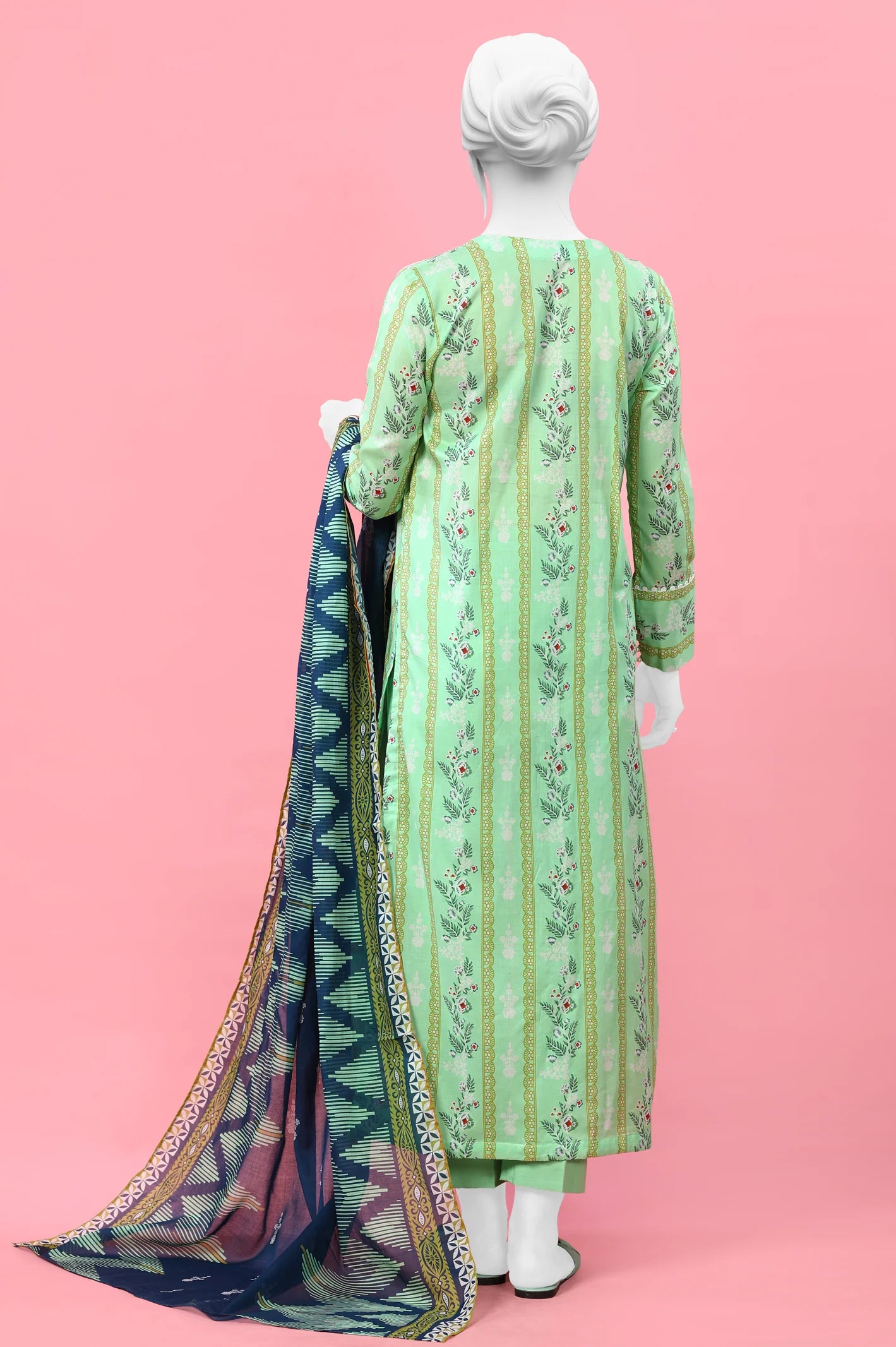 3PC Unstitched Lawn Printed Suit From Diners