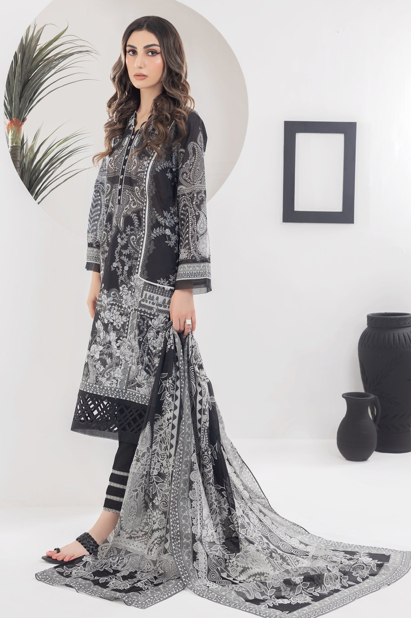 3PC Unstitched Lawn Printed Suit From Diners