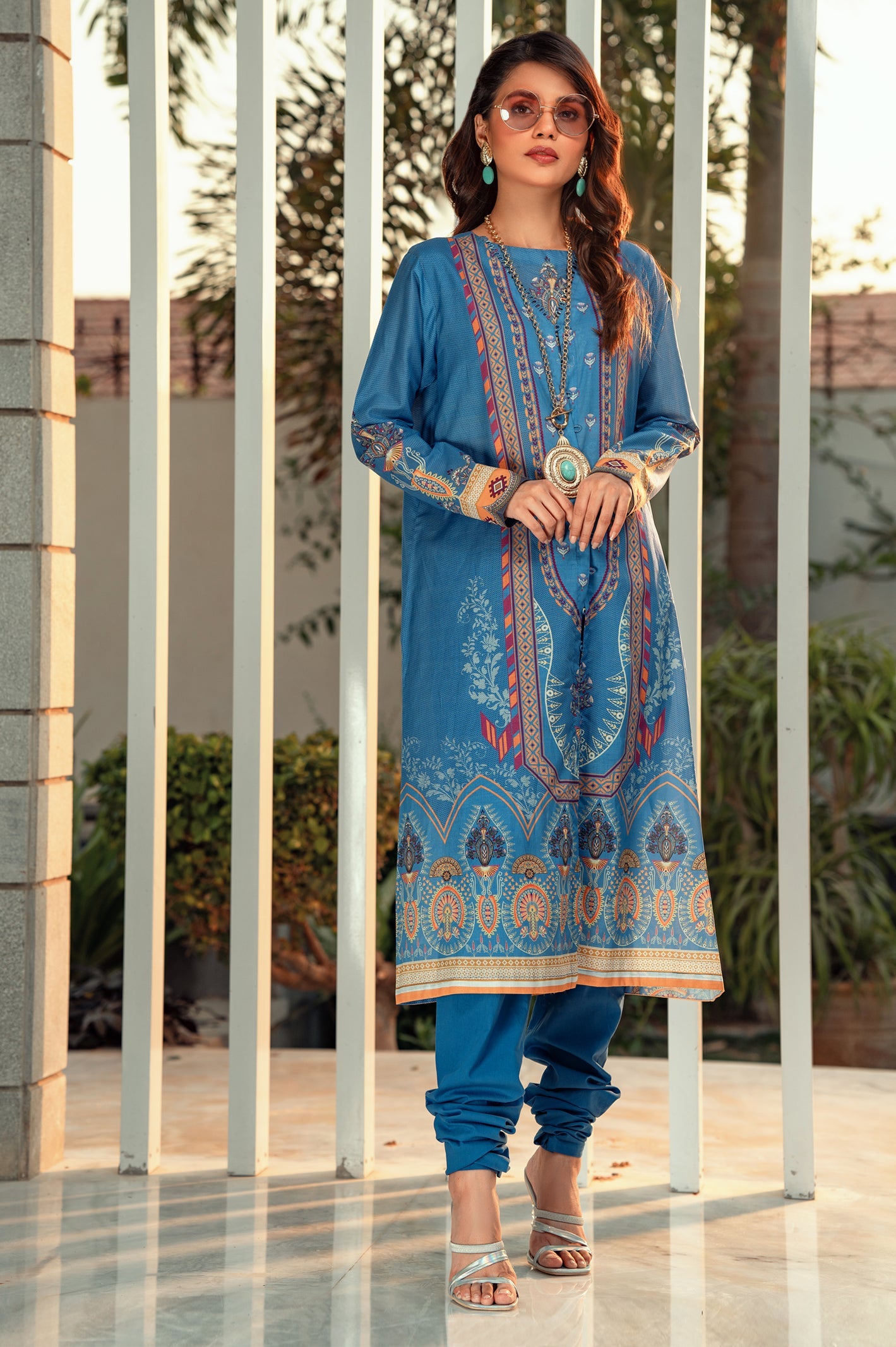 Unstitched 2 Piece Lawn Printed Shirt & Cotton Dyed Trouser - Diners