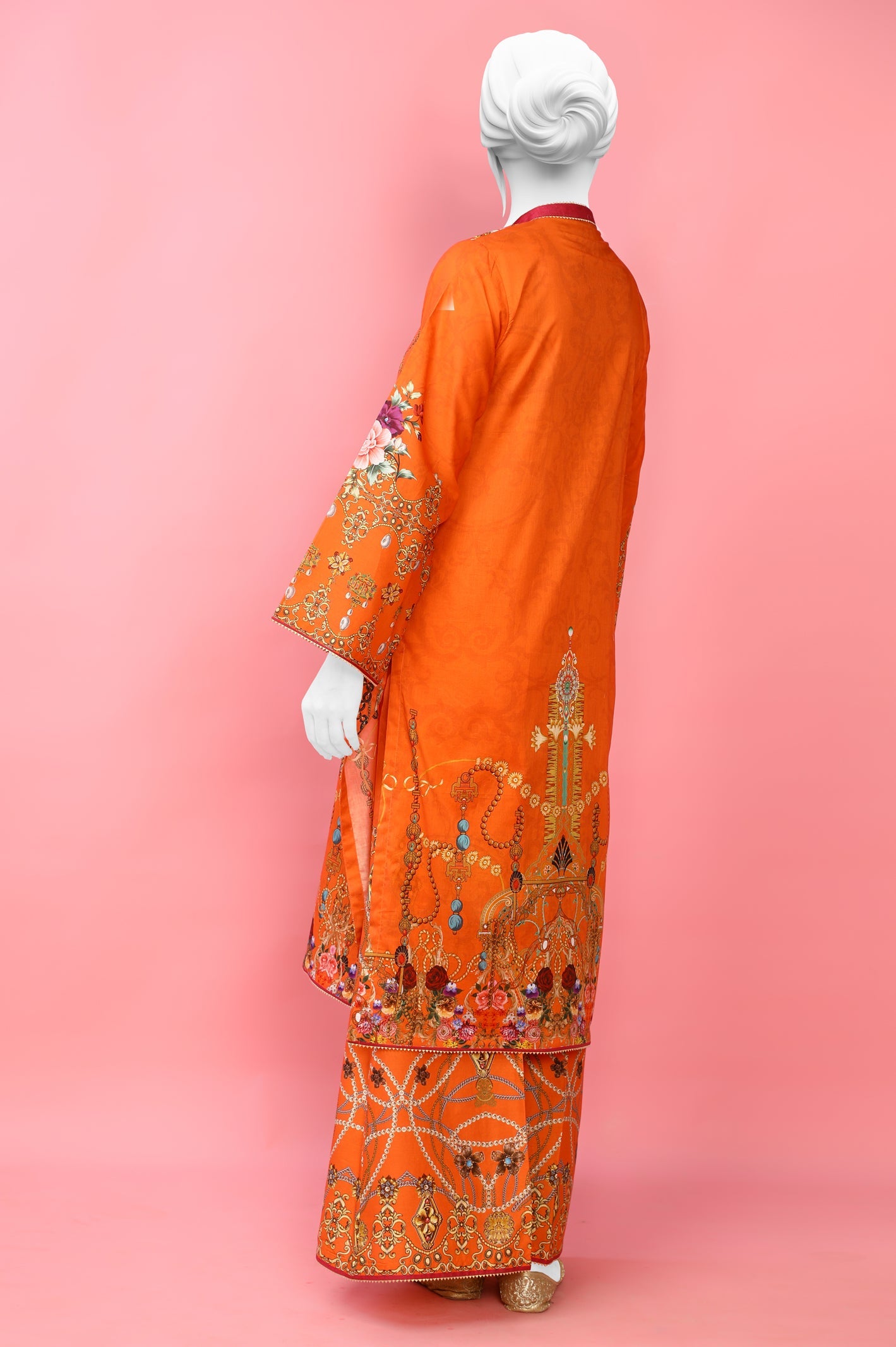 2PC Unstitched Lawn Printed Suit From Diners